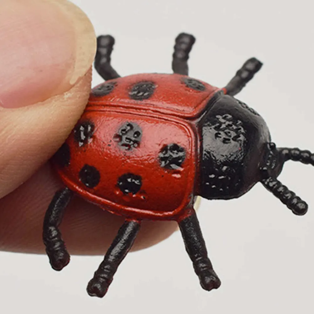 24Pcs Lifelike PVC Ladybug Prank Props for Halloween Parties April Fools Kids Play Scary Reaction Figures Mini Bug Decor Fake