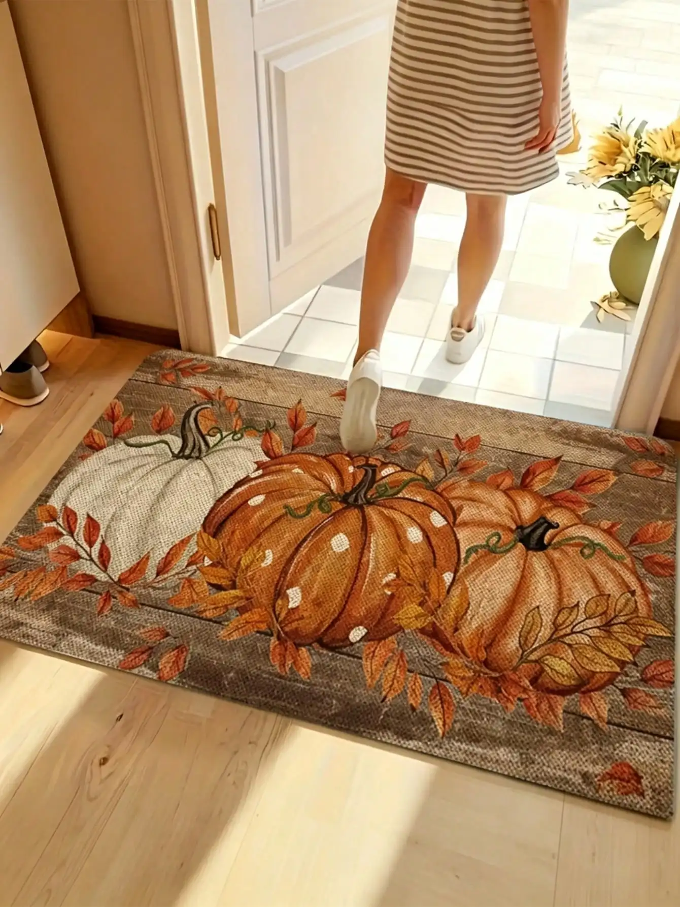 1pc Pumpkin Harvest Season Golden Diamond Velvet Rug/Door Mat, Soft Touch With Exceptional Durability, Non-Slip Design, Adds An Extra Layer Of Home Safety, Machine Washable, Fall Decor, Fall Home Decor, Home Decor, House Decor