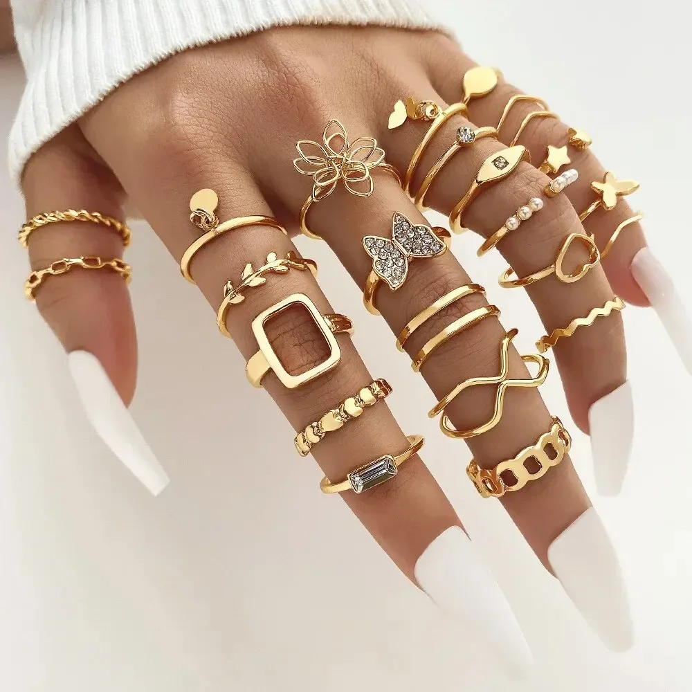Boho Gold Color Rings Set For Women Fashion Cubic Zircon Heart Star Moon Flower Finger Rings Female Simple Trendy Jewelry Gifts
