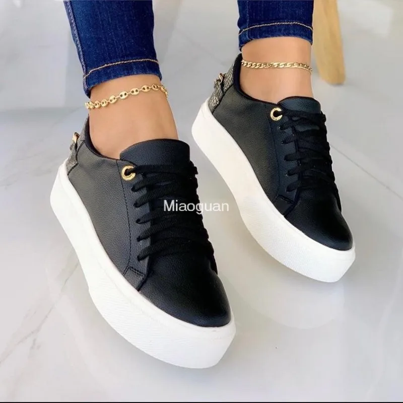 Women's Shoes 2025 New Flats Sports Casual Fashion Sneakers Lace Up Large Size 43 Solid Color Casual Shoe Classic Spring Autumn