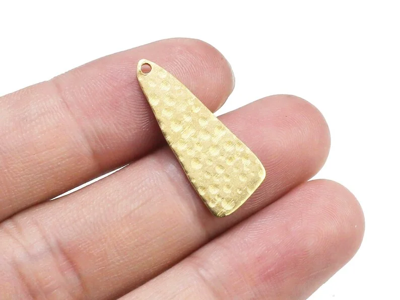 20pcs Hammered Teardrop Charm, Triangle Earring Charm, Earring Findings, Brass Findings, 26x10.3mm, Jewelry Making -R2172