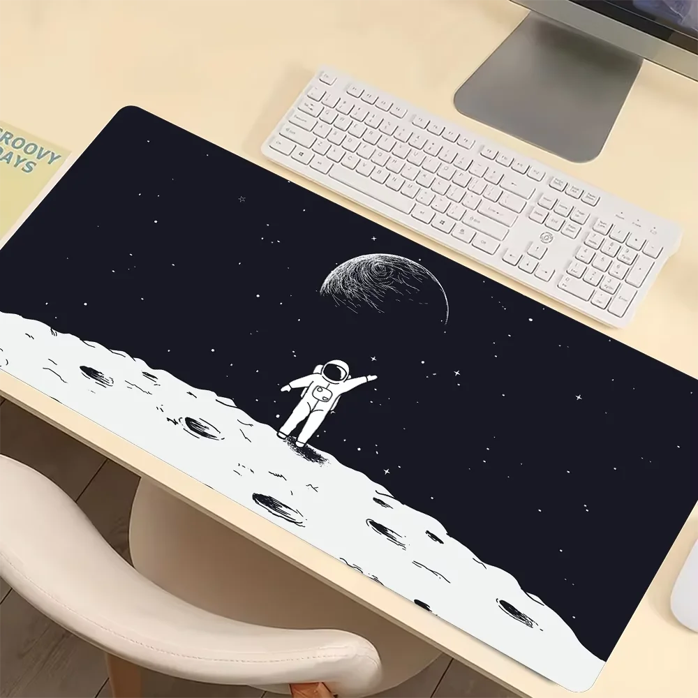 

Коврик для мыши с мультяшными персонажами: Астронавт и Луна, большой игровой нескользящий резиновый коврик для стола с прошитыми краями, для клавиатуры ПК и планшета, для офиса, 1 шт.