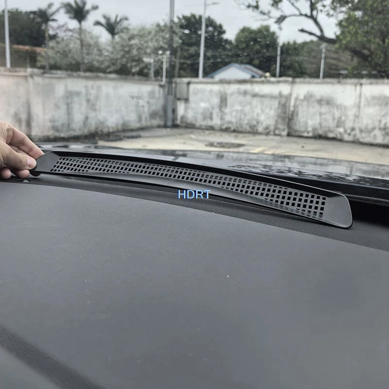 

For Nissan Pathfinder 2024 + Dashboard Front Windshield Air Vent Outlet Dust Proof Cover Car Protector Decoration Accessories