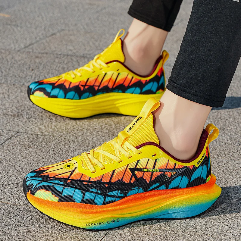 Walking Shoes, Men's Sports Shoes, Fashionable, Multifunctional, Comfortable, Lightweight Running Shoes, Travel Hiking Shoes, Competitive Training Shoes, Using Shock-Absorbing Technology and Carbon Fiber Plates, Suitab
