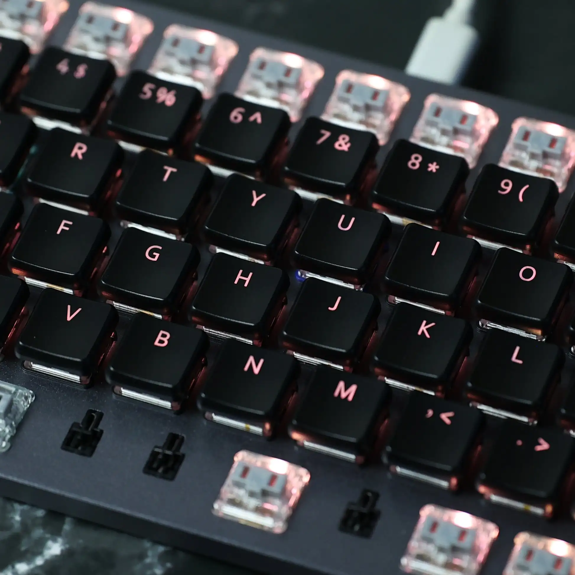 ChocFox CFX BOW / WOB 폰트 백라이트 키캡 세트 |   카일 초크 스위치용 로우 프로파일 키캡