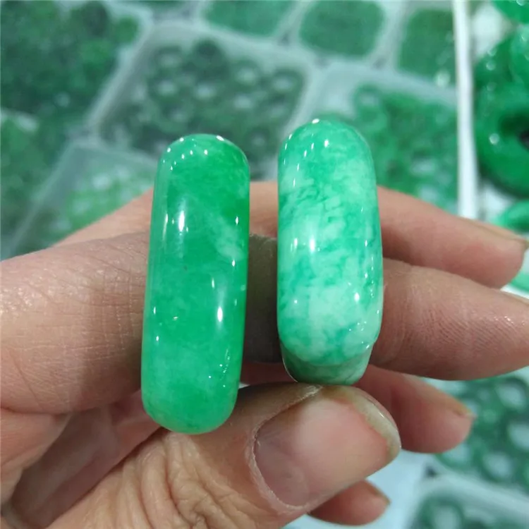 

1pc Natural Love Men Women's Brand Green Jade Ring Emerald Handmade Hand-carved Carving Original Ecological Pattern Jewelry One