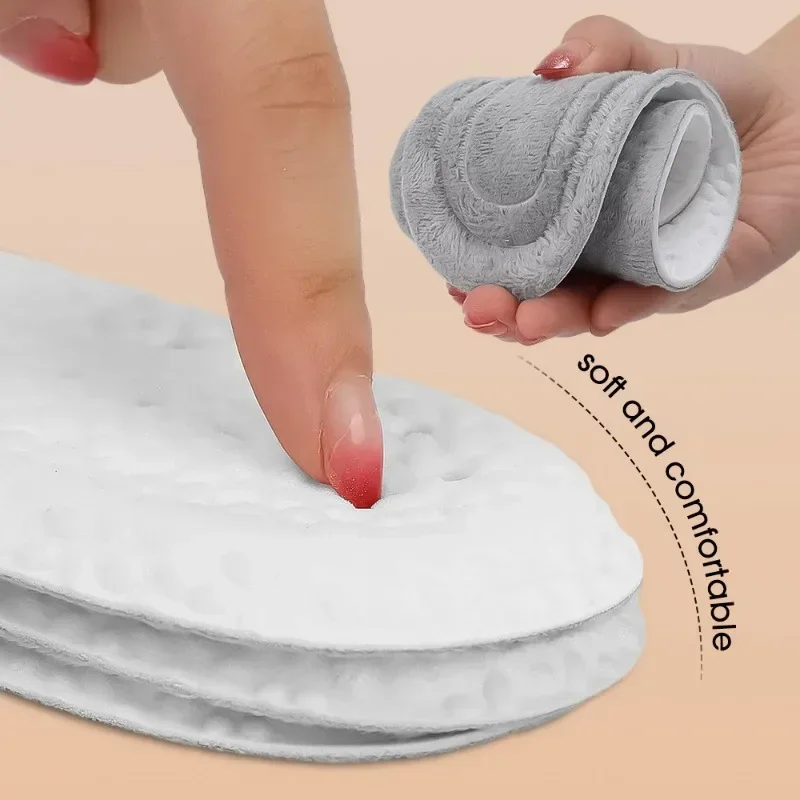 Winter Self Heated Plush Insoles 2/4pcs Thicken Breathable Warm Inserts Shock-absorbent Chill-proof Women Men Absorbent Insoles