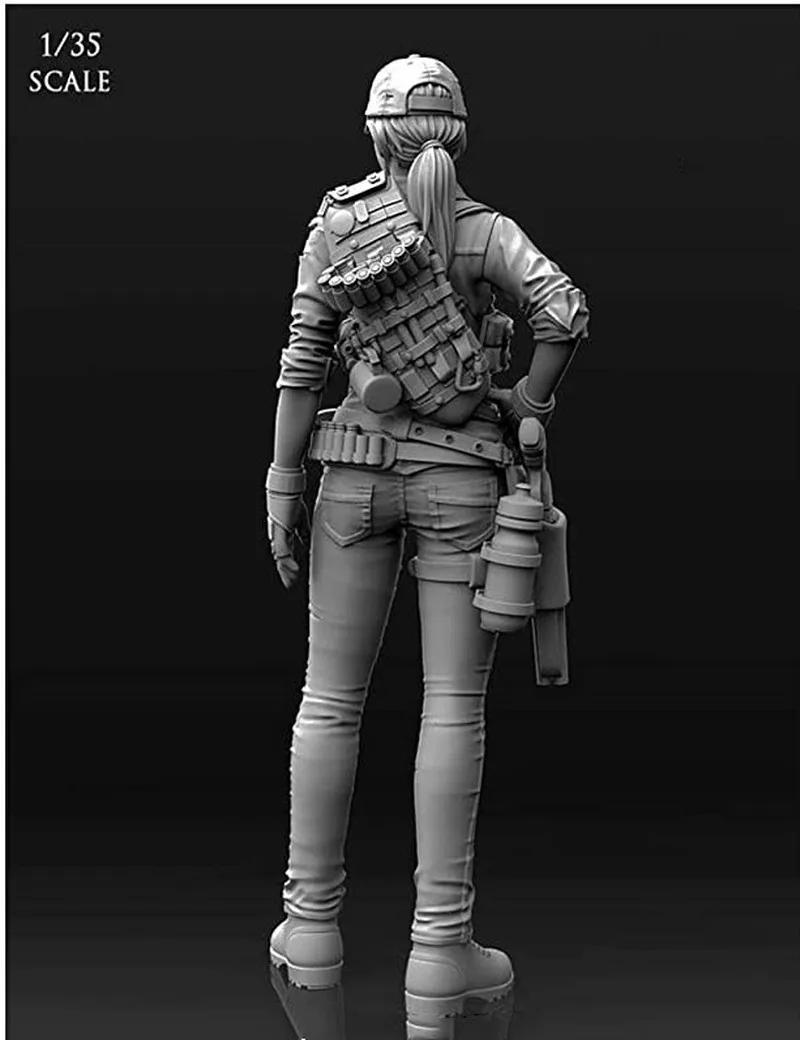 Weiblicher Söldner-Harz-Mikro-Miniaturfigur im Maßstab 1:35, 3D-gedrucktes weißes Modellspielzeug Gk, unmontierter und unbemalter Bausatz