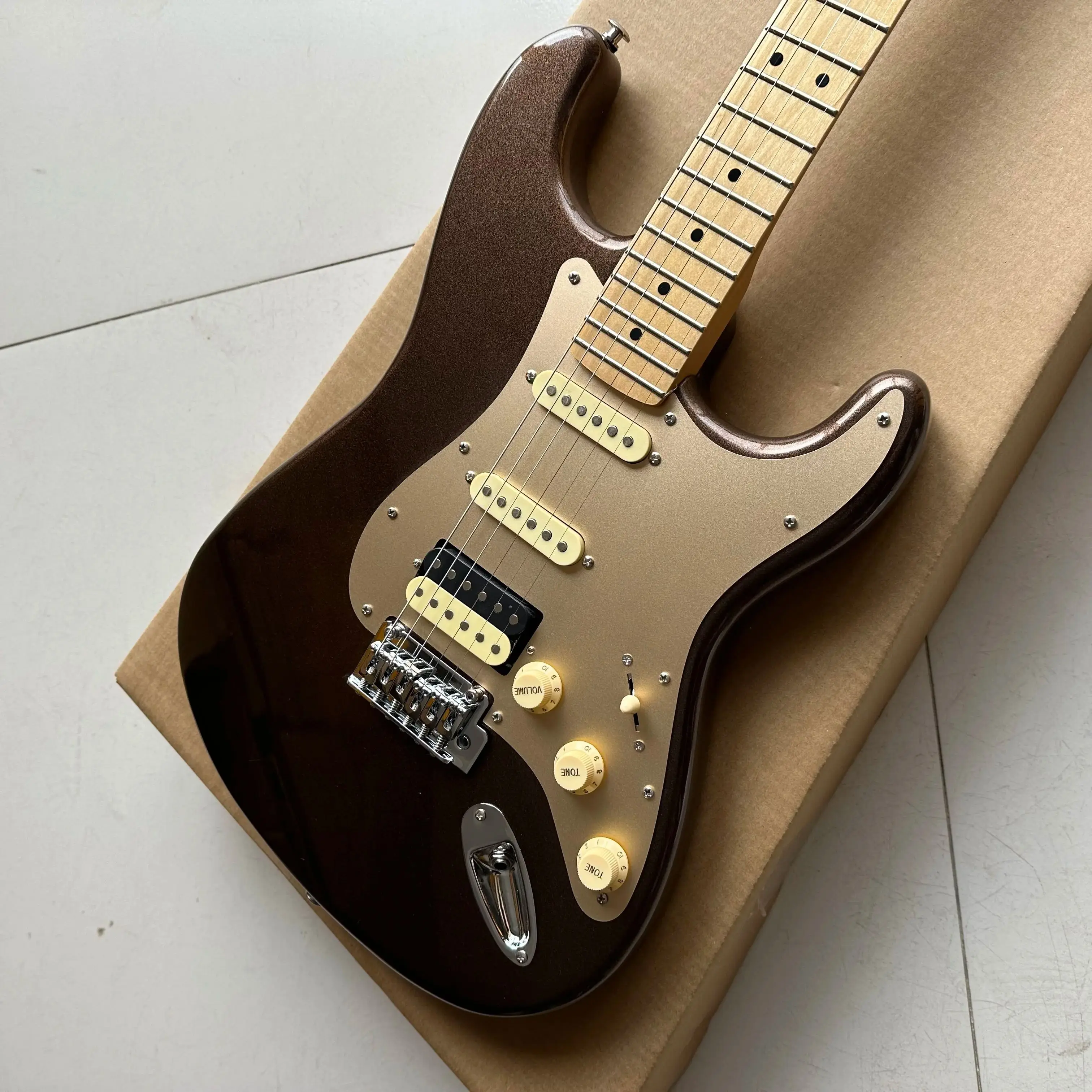 حار بيع ST الشمبانيا الذهب الغيتار الكهربائي سبائك الألومنيوم بيكجوارد ، التسليم السريع #4