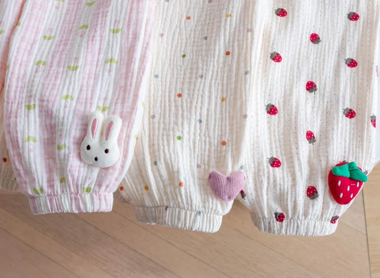 Bequeme Baumwoll-Freizeithose für Mädchen, atmungsaktive Sommerhose mit elastischem Bund, niedliche Hasen-Unterhose für Kinder – Detail 11