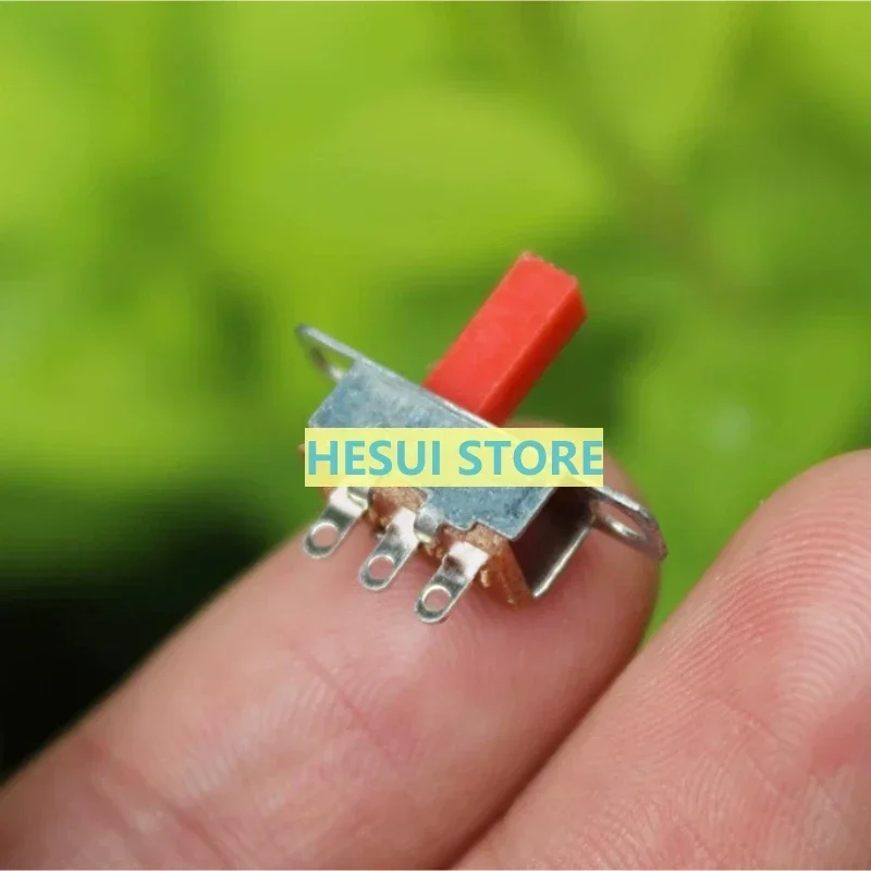 10PCS 3-pin, 2-speed small switch. 3-pin, 2-speed small switch