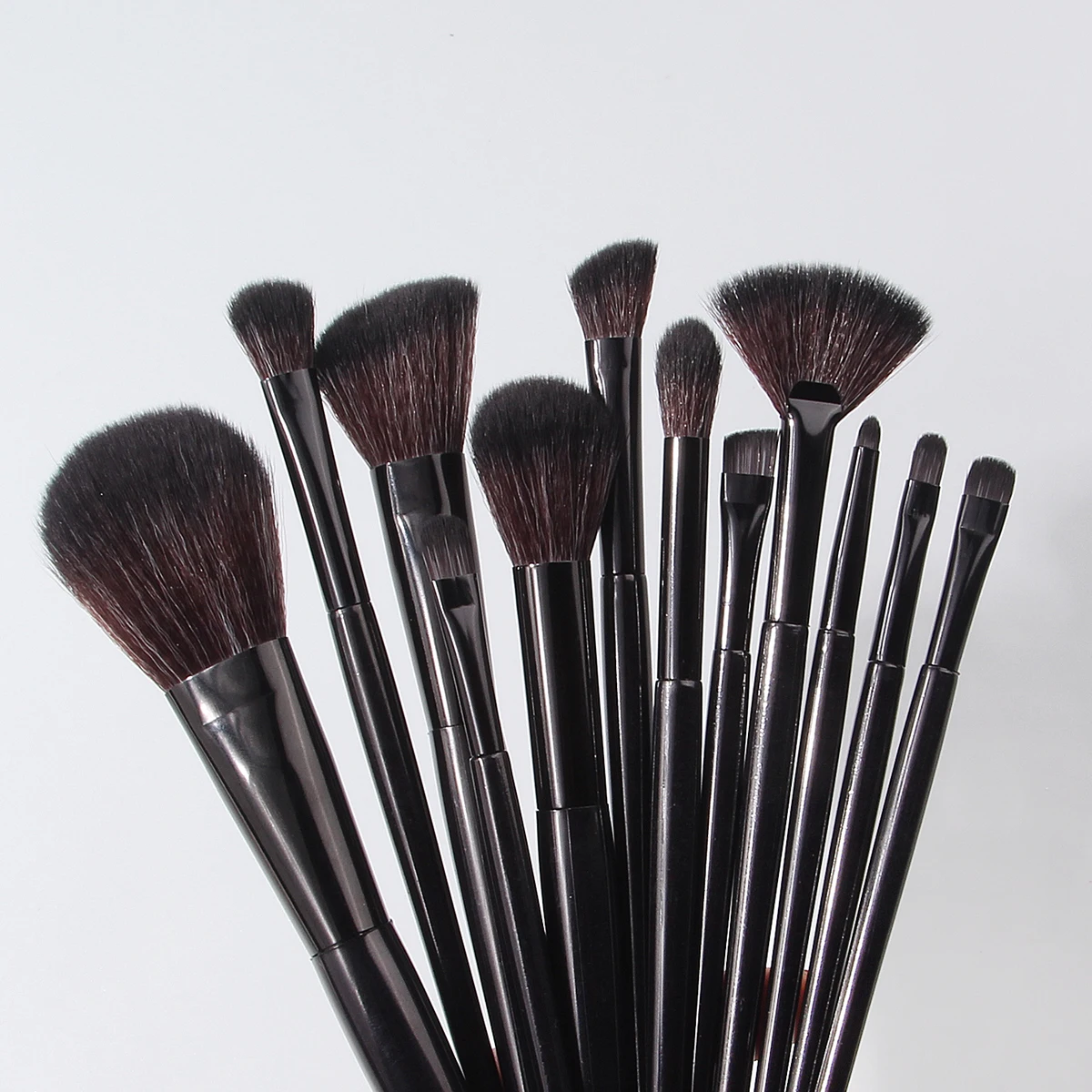 Pinceau à poudre douce 12 pièces, pinceau en forme d'éventail, pinceau correcteur, pinceau pour fard à paupières, ensemble de pinceaux de maquillage pour le visage multifonctionnels