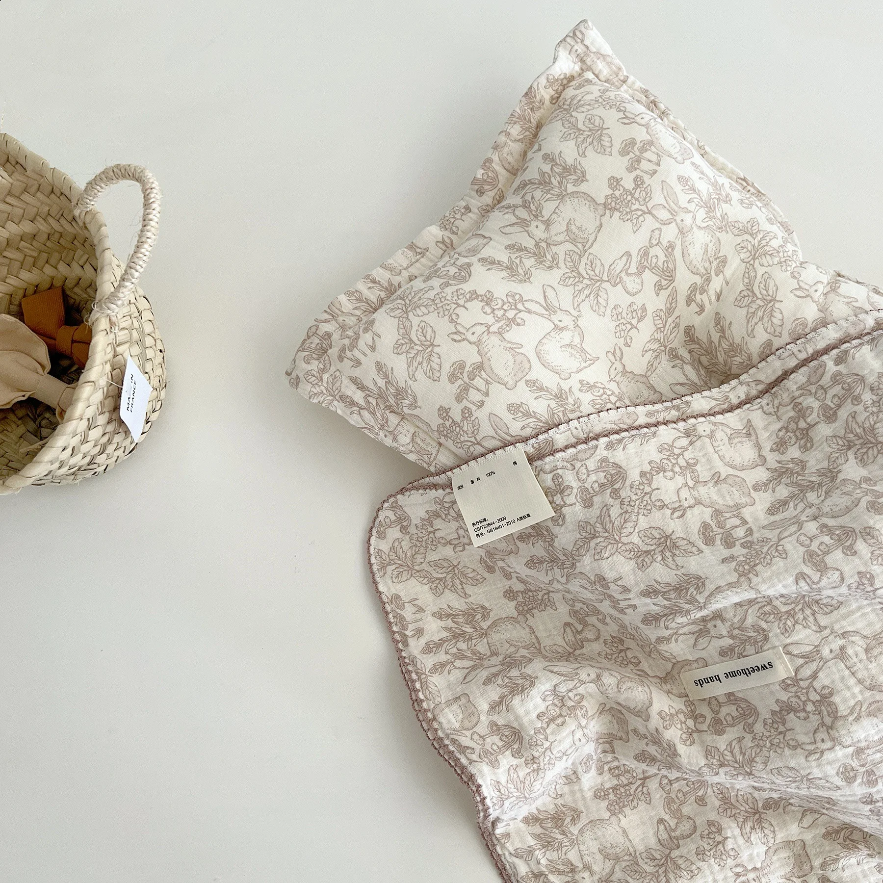 

Одеяло для новорожденных, летнее 2-слойное муслиновое пеленальное одеяло, хлопковое мягкое детское одеяло, одеяло для кроватки, банные полотенца