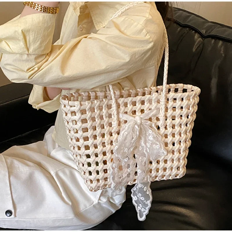 Koreanische Hohlgeflochtene Schleifen-Handtasche, Süße Einfarbige Gemüsekorb-Tasche, Lässige Vielseitige Schultertasche mit Großer Kapazität, Neu – Detail 27