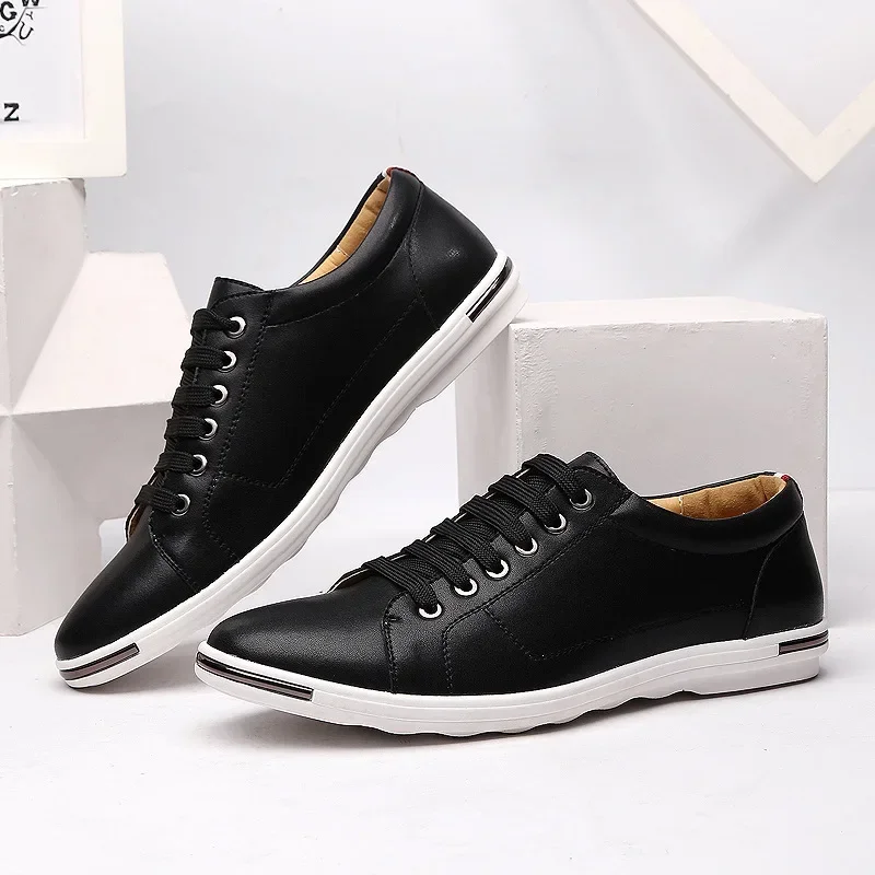 White Casual Shoe for Men Lace-up Sneakers Men\'s Classic Luxury Loafers Simple Flat Vulcanized Shoe Comfortable Brand Sneakers