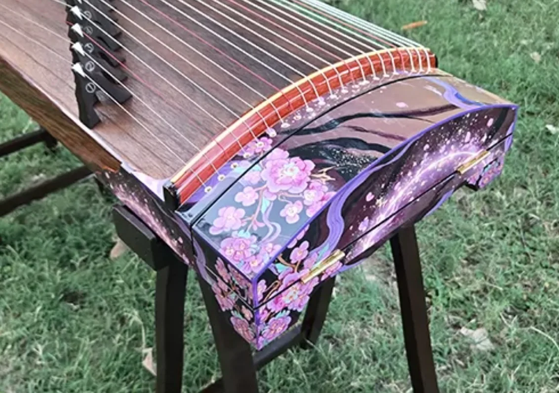 Guzheng 125cm Spirit Deer Painted Pattern Traditional Chinese String Instrument