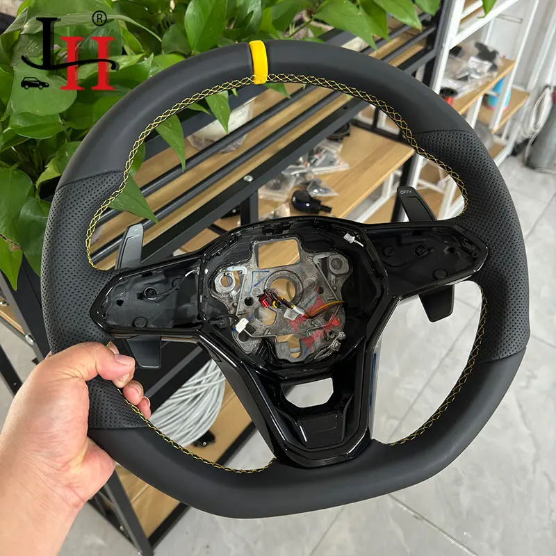 The Steering Wheel Is Suitable For Golf 8, R, GTI, Can Be Equipped With Buttons, And Comes With Shift Paddles And Frame