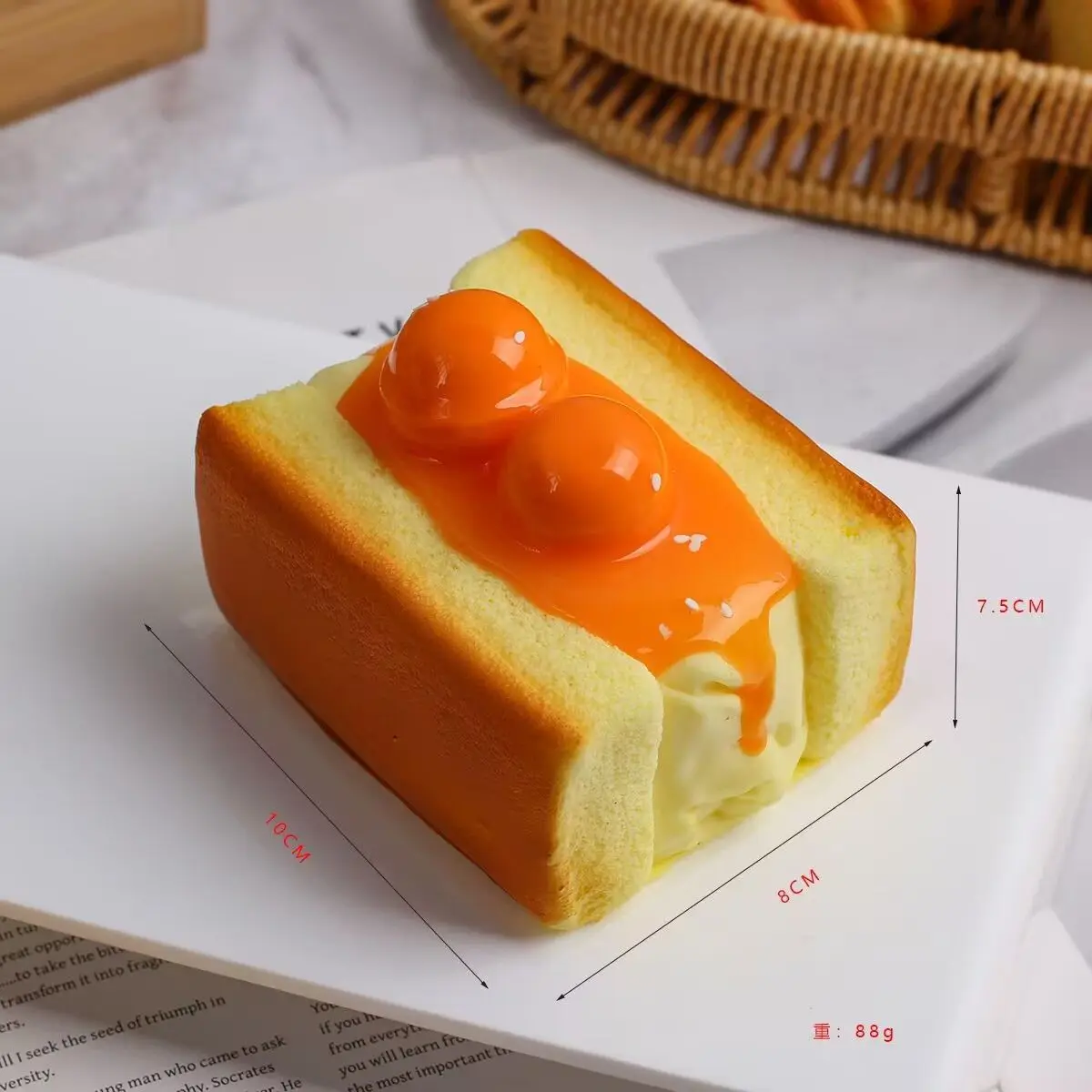 1PCS Cartoon Bread Decompression Model Slow Rebound Pinch Coconut Bread Home Decoration Ornament Soft Touch Bread Prop