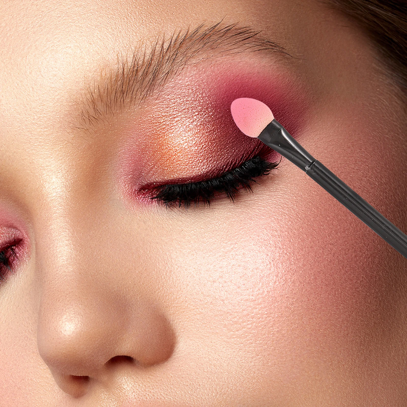 30 قطعة من فرشاة مكياج مزدوجة الأطراف لظلال العيون، إسفنجة ظلال عيون سوداء بمقبض طويل