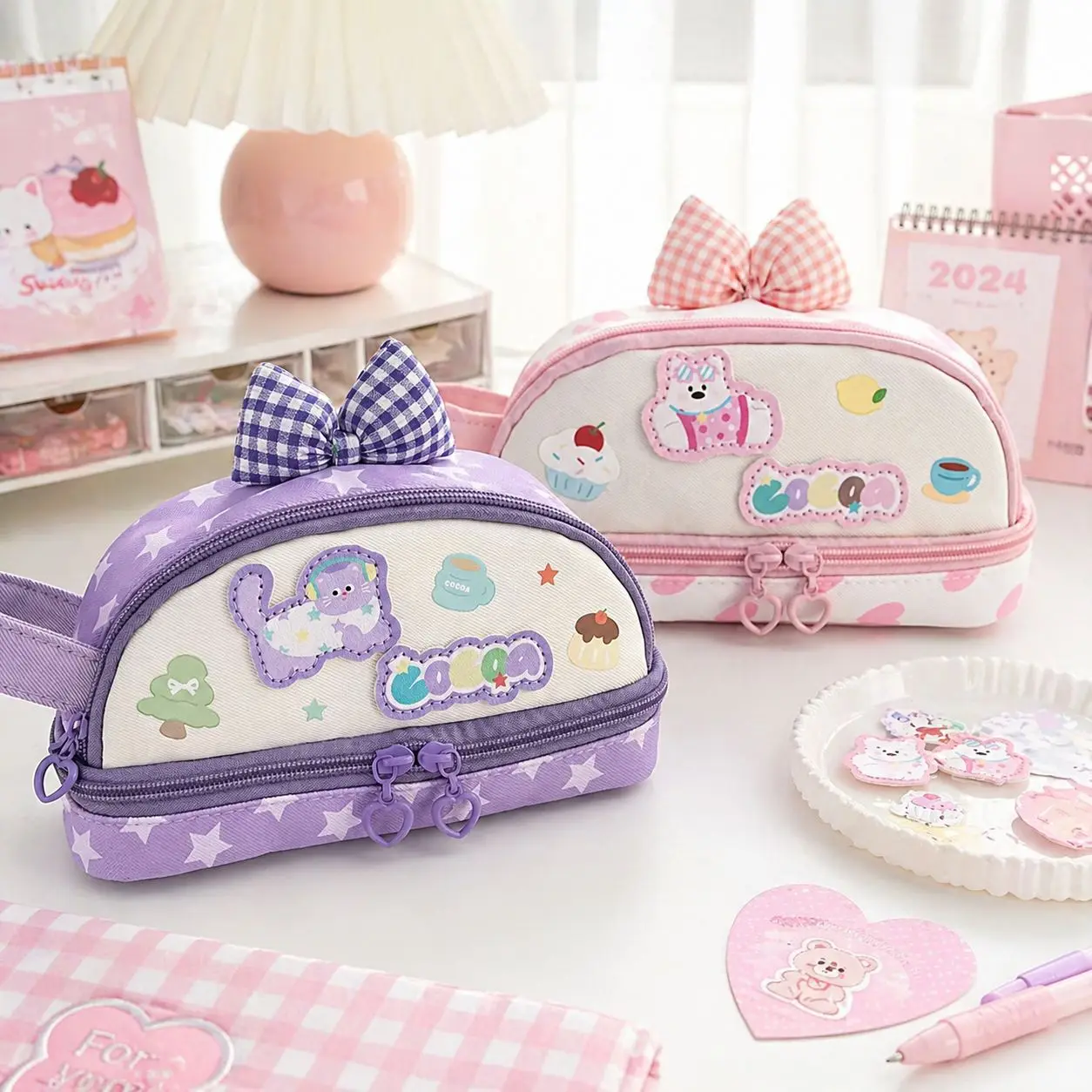 

Ins Style Girly Heart Tote Pencil Case – Super Large Capacity, Viral Pen Box for Kids, Back to School Stationery Storage Bag
