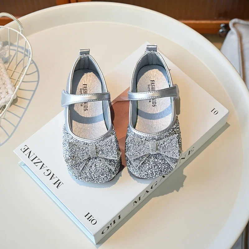 Scarpe da principessa per bambini Scarpe da principessa in pelle con strass di lusso per ragazze Primavera Autunno Scarpe da balletto causali alla moda per bambini versatili