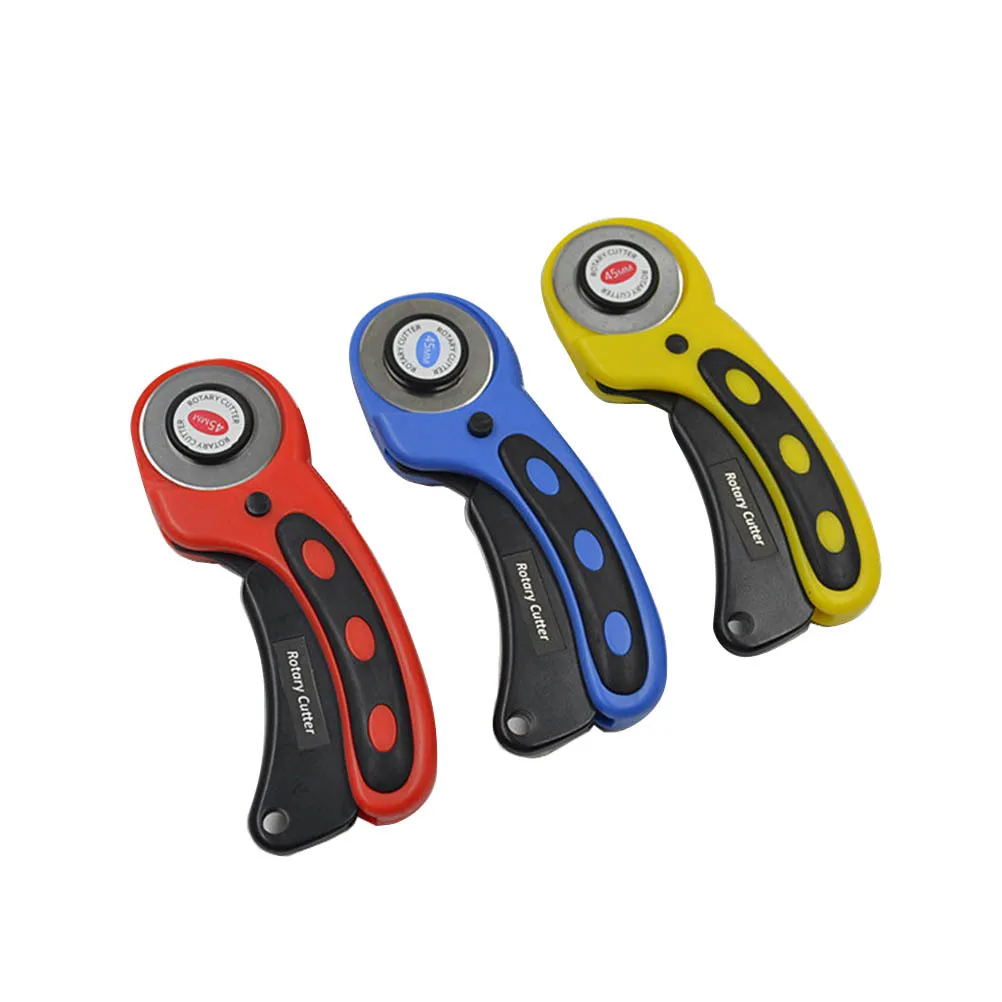 

5Pcs 28Mm Circular Cutter Blades 0.3mm Thickness for Multi Layer Cutting with Storage Case Rotary Cutter Blades