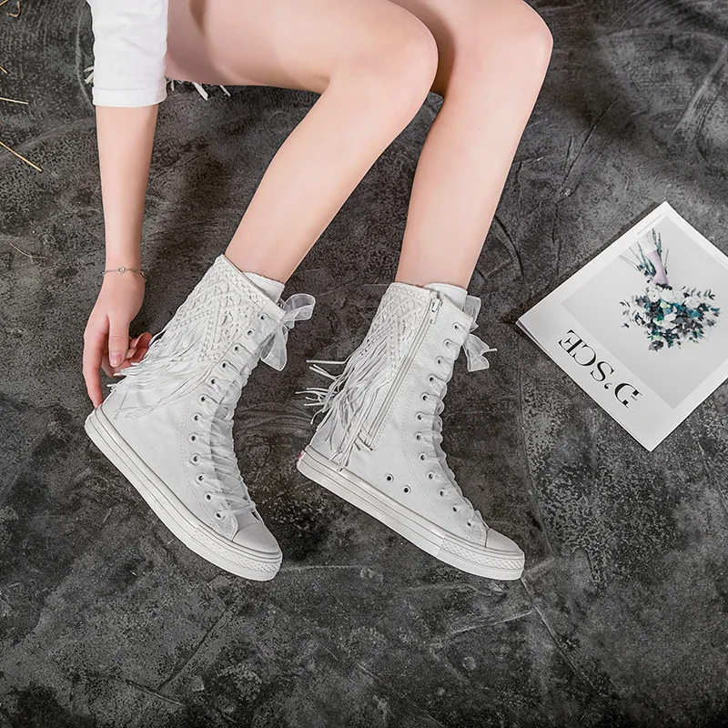 Personalized Women Boot New Womes Canvas Boot Ankle Boot Tassel Decorated Flats Embroidery Comfortable Vulcanized Sneakers Tenis