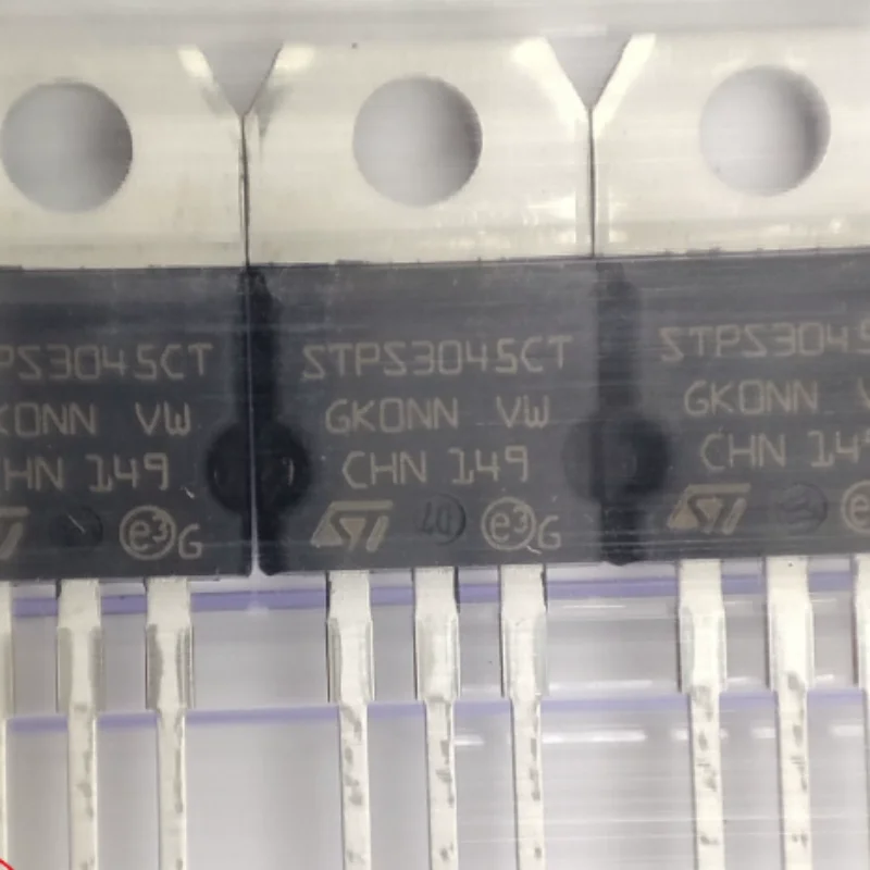 10PCS/STPS3045CT TO-220AB-3 Original genuine goods in stock