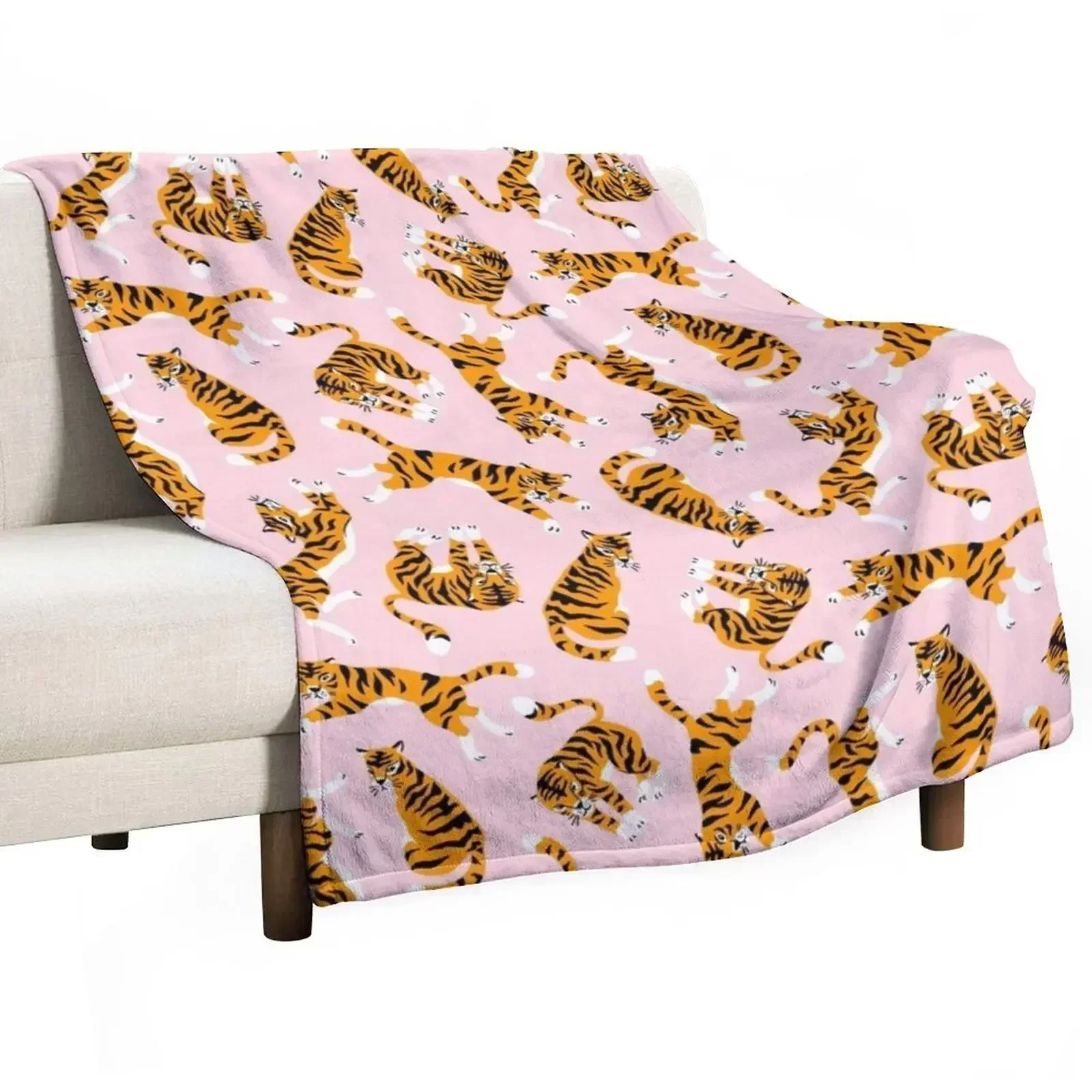 

Cute tigers on pink Throw Blanket Beautifuls Bed covers Blankets