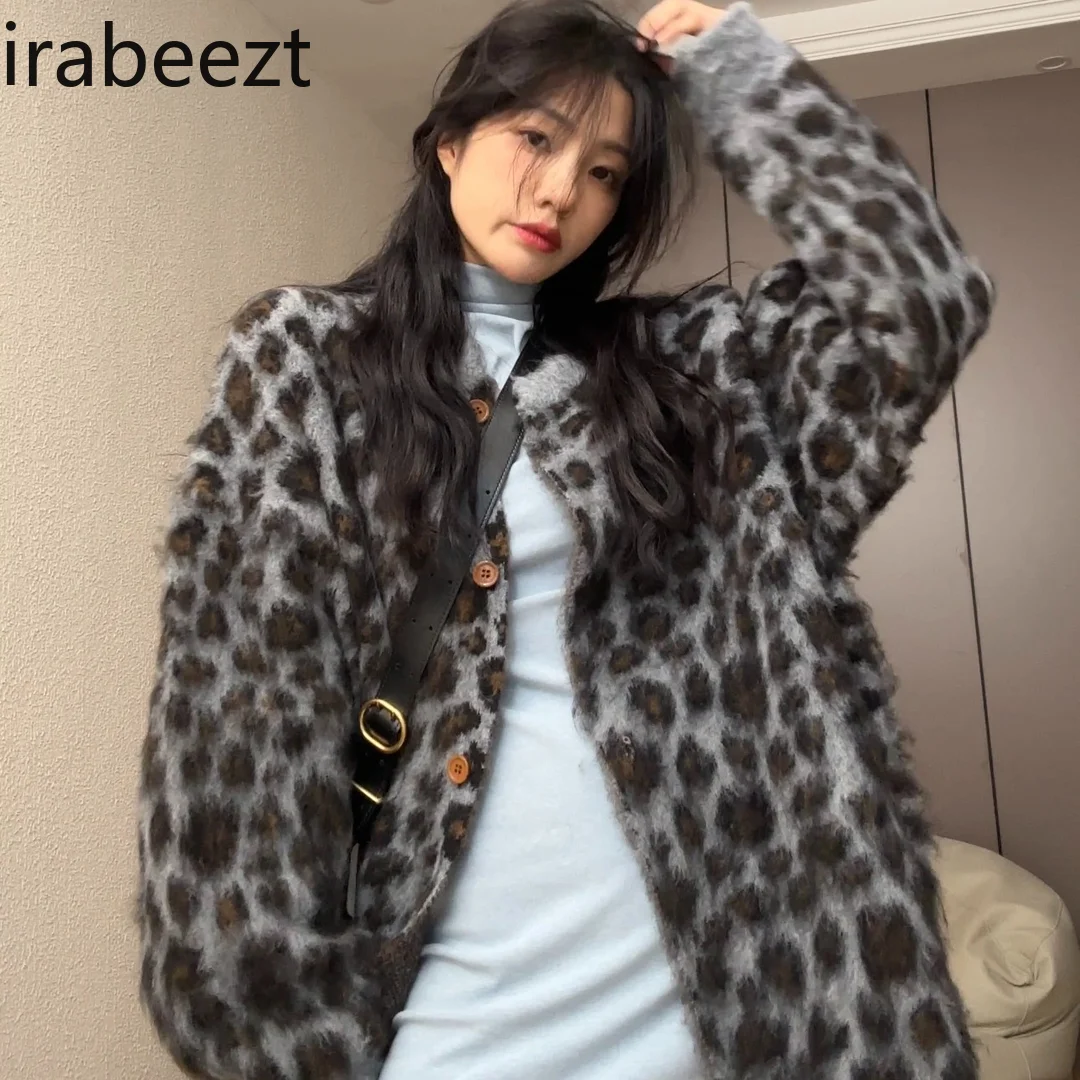 Fashion Unique Super Good-looking Sweater Women\'s Autumn and Winter Waist Leopard Print Age Reduction Coat Fashion Knitwear