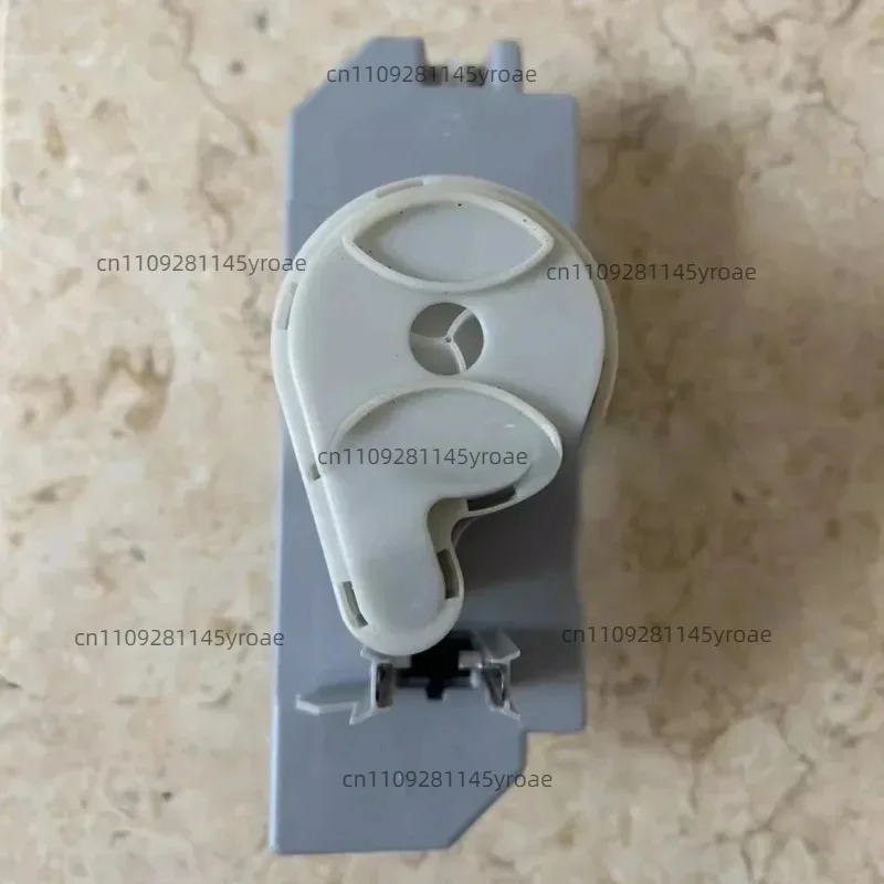 Dryer drain pump P24-2518 9000705195 5547027041 for dryer Repair and replace parts  1pcs
