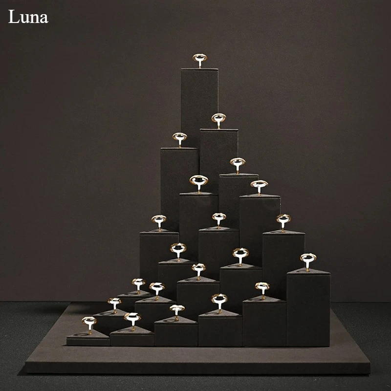 

Элитная подставка для колец из микрофибры, лоток для колец с бархатистой поверхностью, органайзер для прилавка и декоративный реквизит для витрины