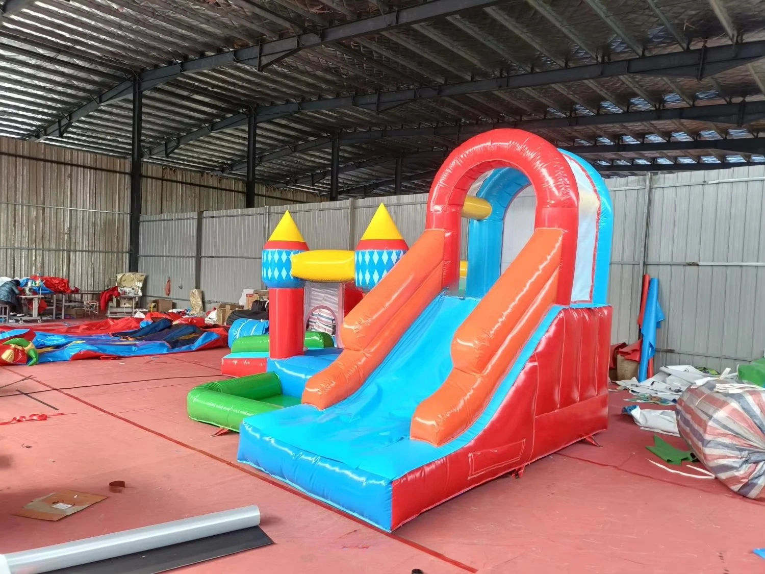 Best Selling Sale Colorful Bouncy Castle 4m*6m 0.55mm Pvc Inflatable House Jumping Castle with Pool Water Slide for Water Park