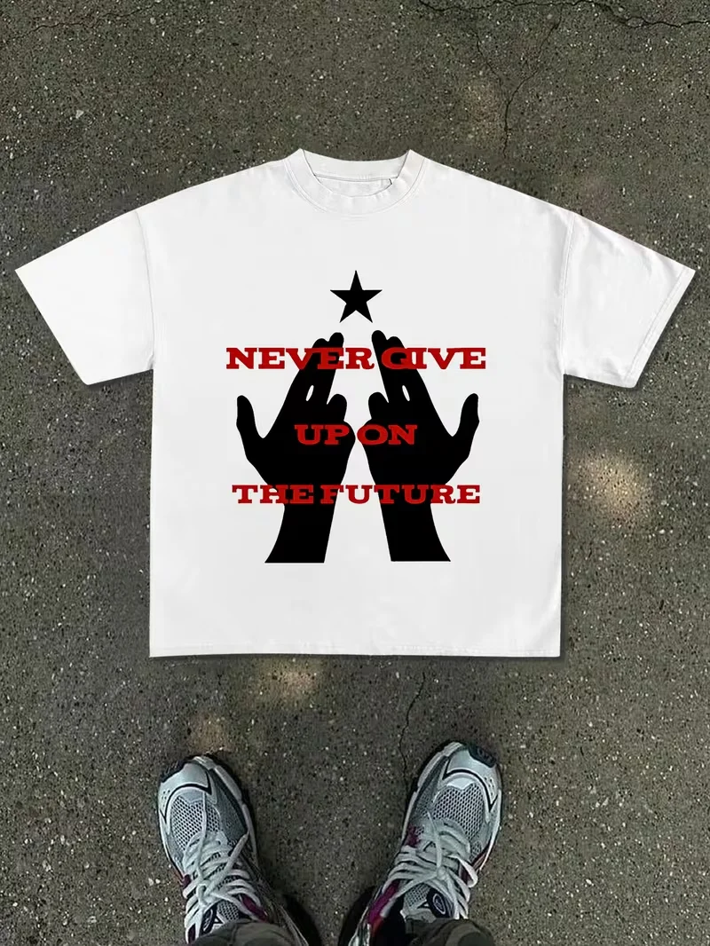 New for 2026: Letter-print crew-neck T-shirts, '90s-inspired cropped tops, Y2K “grunge” style, and 2000s-inspired tops—unisex