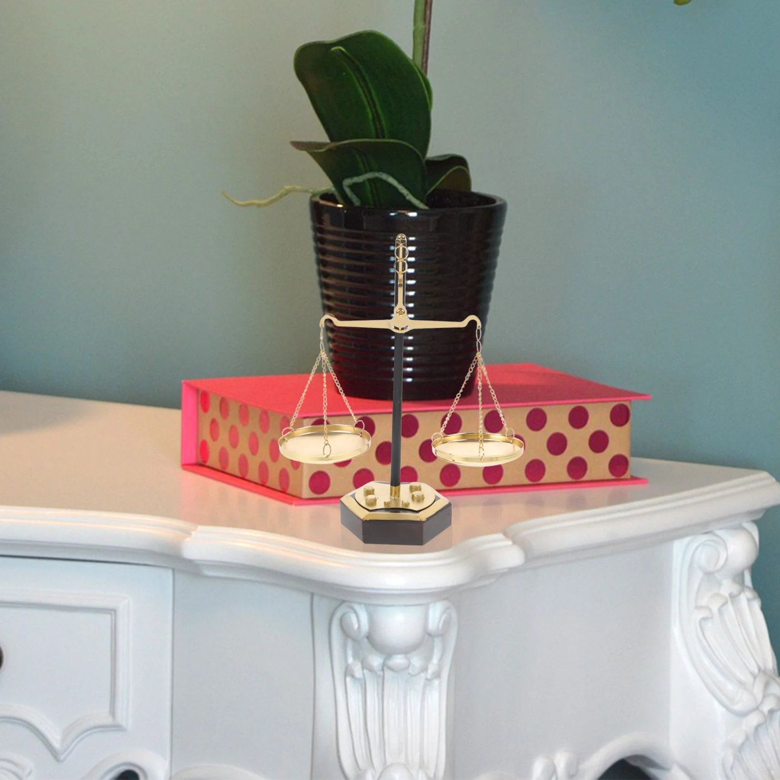 

Balance Scale Ornament Table Decoration Home Decorative Ornaments Desktop Balancing Vintage