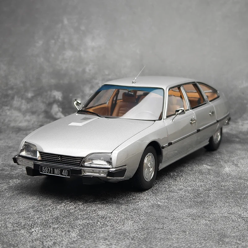 

NOREV 1:18 Citroen CX 2200 Pallas 1976 simulation alloy car model, boys' toy, adult collectible ornament.