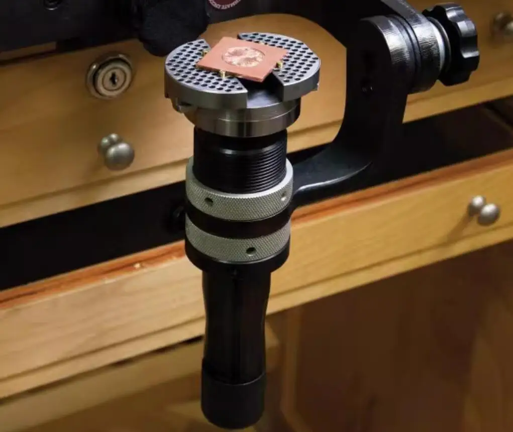 

Держатель кольца Поворотный зажим Фиксированная монтажная пластина Скамейка Матовая установка камня Ювелирные изделия Скамейка Экор Шпилька