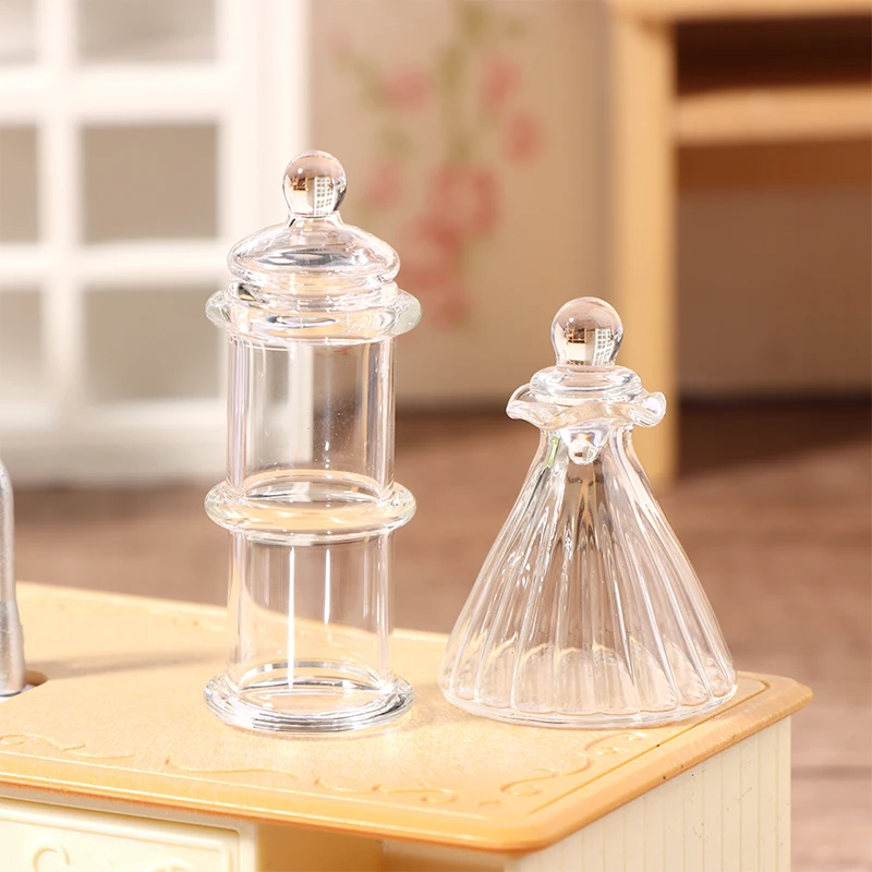 1:12 Dollhouse Miniature Furniture Accessories Transparent Glass Jar Christmas Candy Storage Bottle with Cover Doll House Decor