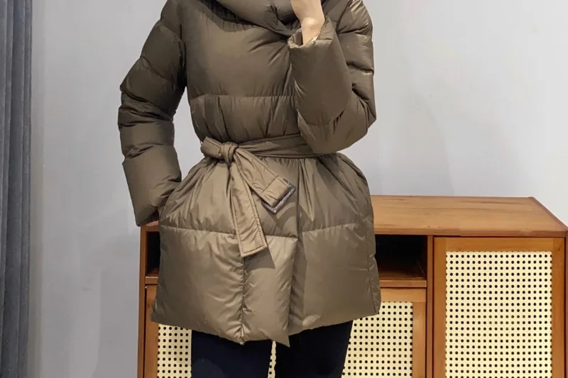 Women's Winter Parka Coat 2026 High-grade Warm Hooded Ladies Outerweat Fashion Loose Temperament Lady Short Down Cotton Jacket
