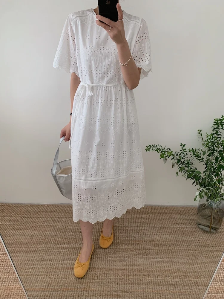 

Women's Vintage Hollow Lace Embroidery Elegant Party Dresses Summer 2025 Simple Short Sleeve White Beach Midi Dress Female(T3677
