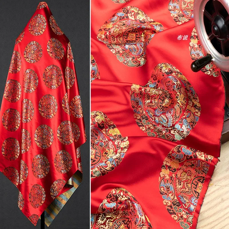 Parlak Kırmızı Renk Dekoratif Hediye Kutusu Brokar Jakarlı Kumaş Giyim Dikiş Ceket Kumaş Metre Tarafından
