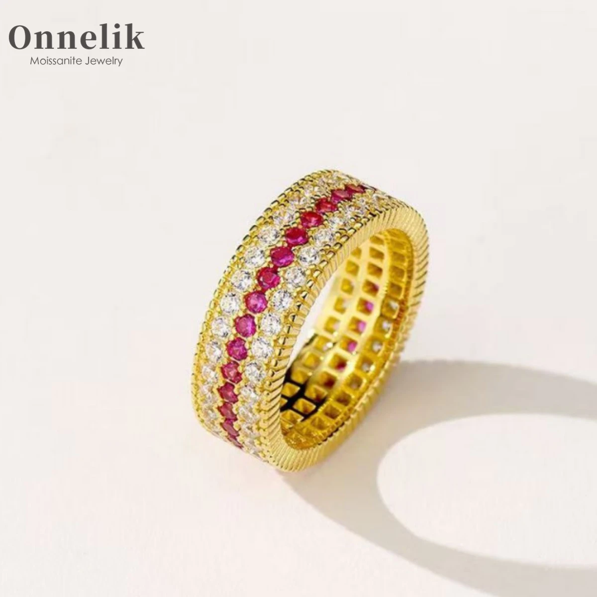 

Onnelik, стерлинговое серебро 925 пробы, 18 карат, выращенное красное корунд, трехрядное кольцо с искусственным бриллиантом для женщин, вечерние ювелирные украшения