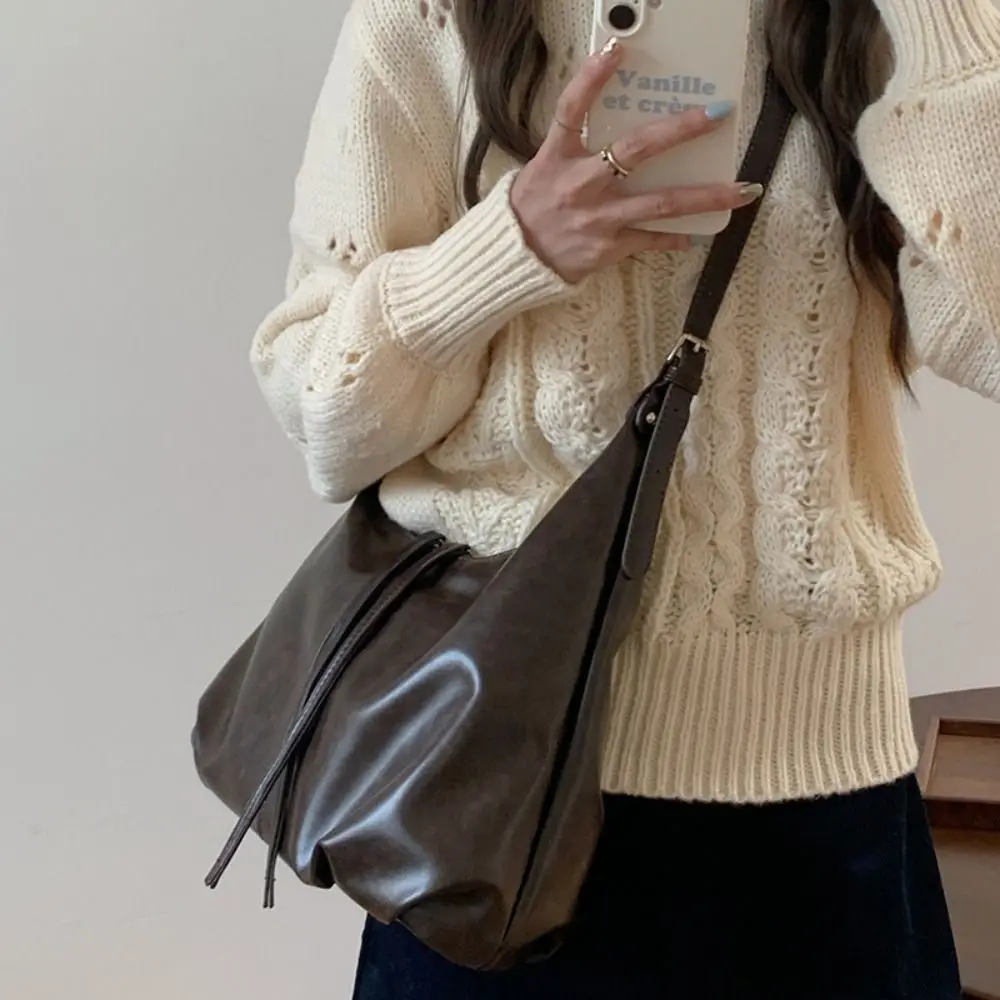 

Simple Large Capacity Pu Shoulder Bag Fashion Solid Color Tote Bag Black Handbag Ladies Crossbody Bag Travel