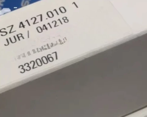 

New imported original travel switch SZ4127.000 PS4127 control cabinet door switch