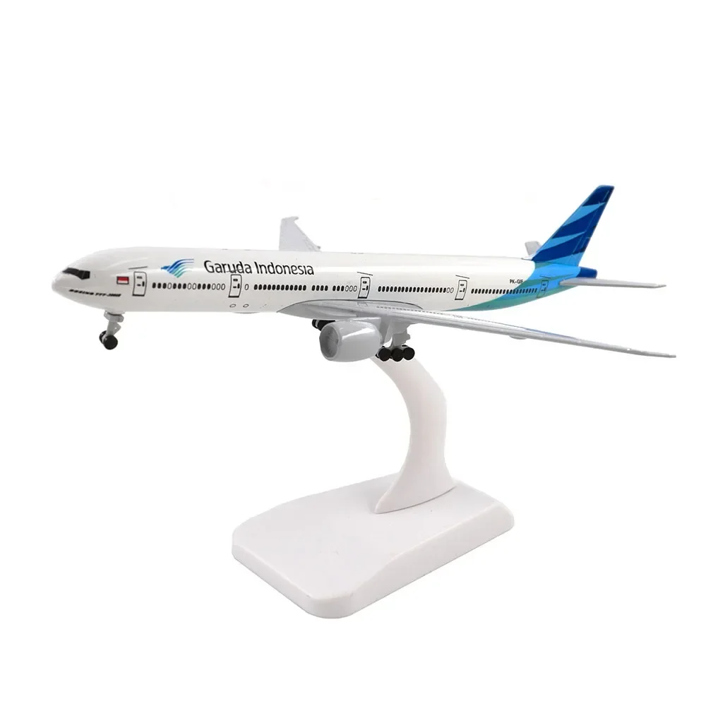 20cm Aircraft Garuda Indonesia Boeing 777 with Landing Gear B777 Alloy Plane Model Cheap Toys Children Kids Gift for Collection