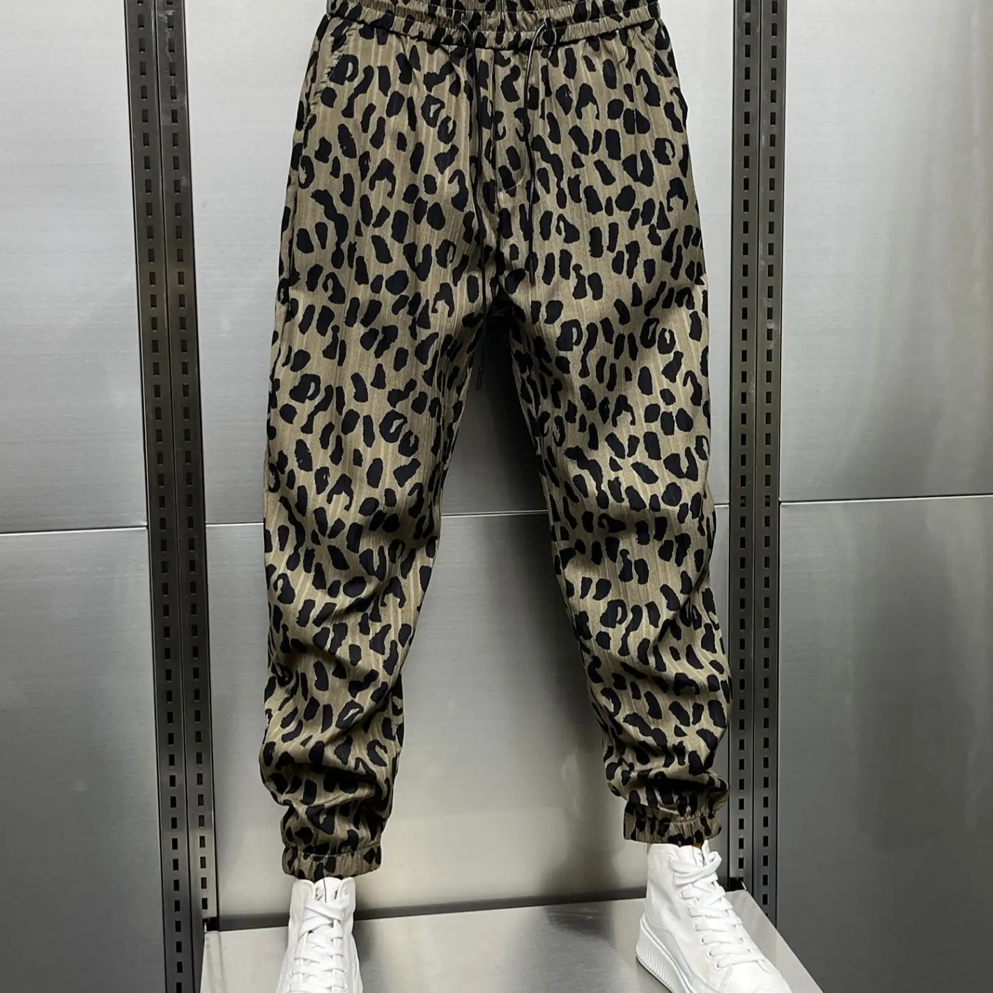 Personalized Leopard Print Casual Men Summer Korean Style Loose American Fashion Trousers