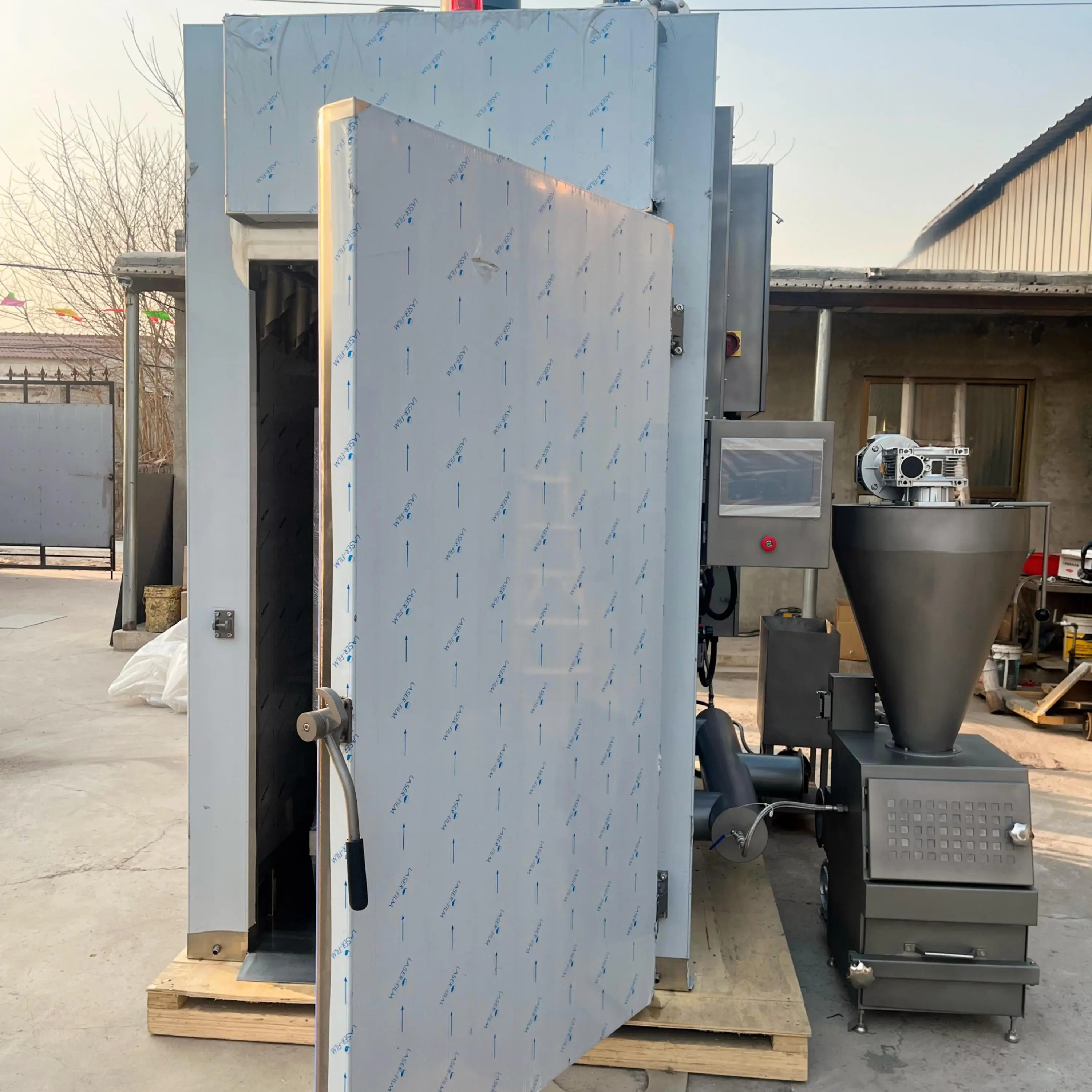 مدخن طعام تجاري كبير/لحوم كهربائية صناعية وأسماك لحم الخنزير المقدد والدجاج المدخن