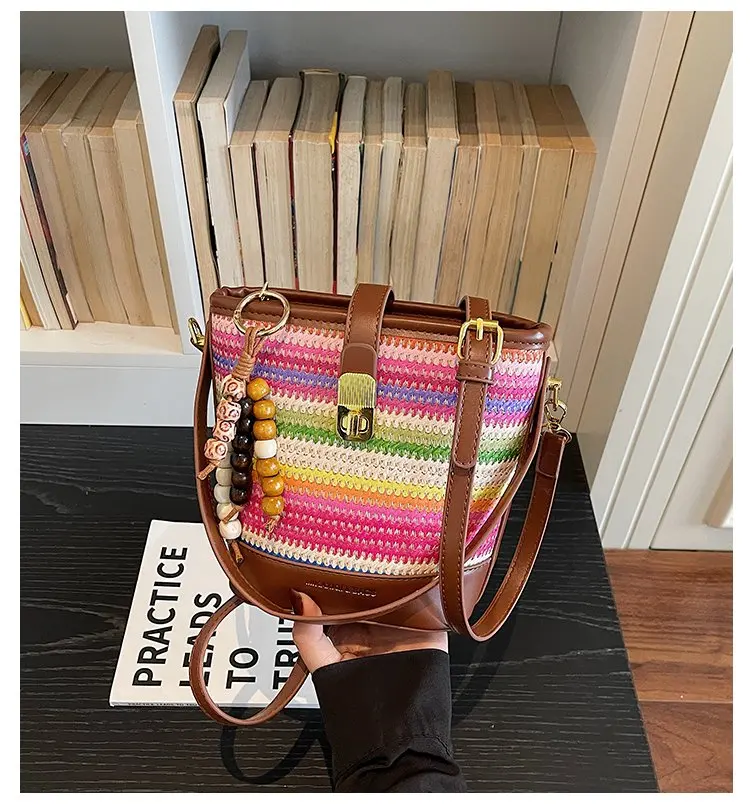 

Stylish Fashionable Minimalist Diaper Bag For Women Trendy Designer Crossbody Handbag Large Capacity Unique Vintage Tote