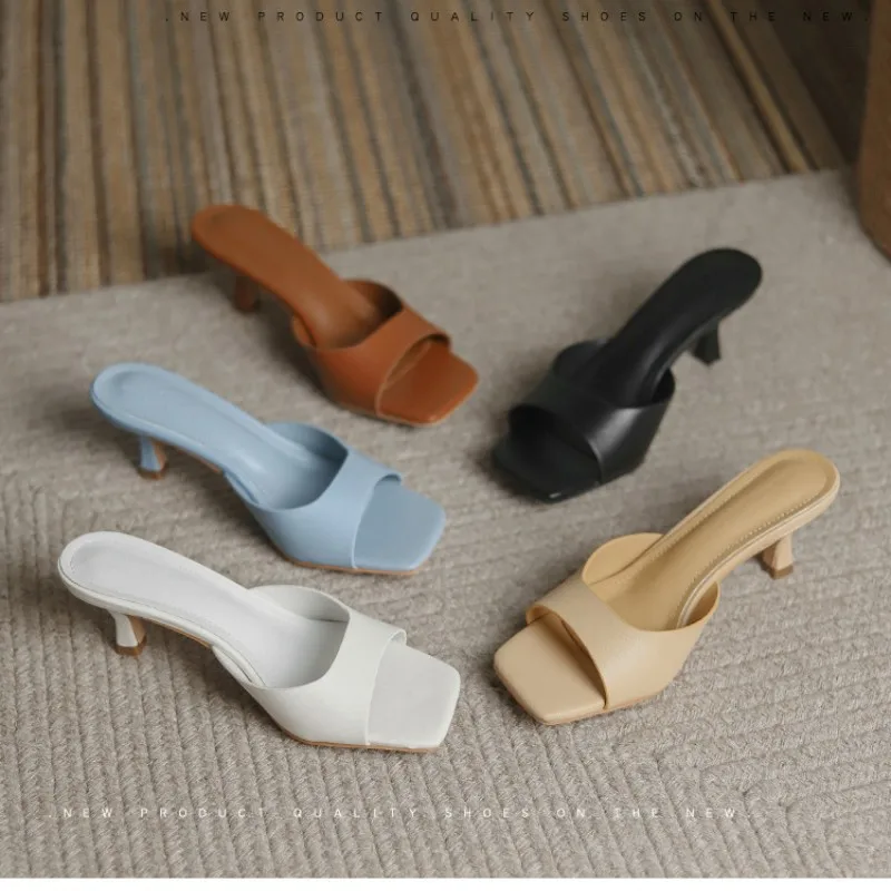 

Туфли из искусственной кожи на низком каблуке