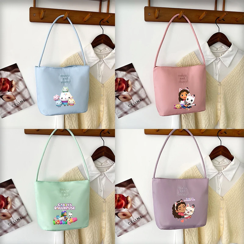 

Gabby Dollhouses Single Shoulder Bag Grils Underarm Bag Niche Design Alphabet Embroidery Kids Portable Commuter Bucket Bags Gift